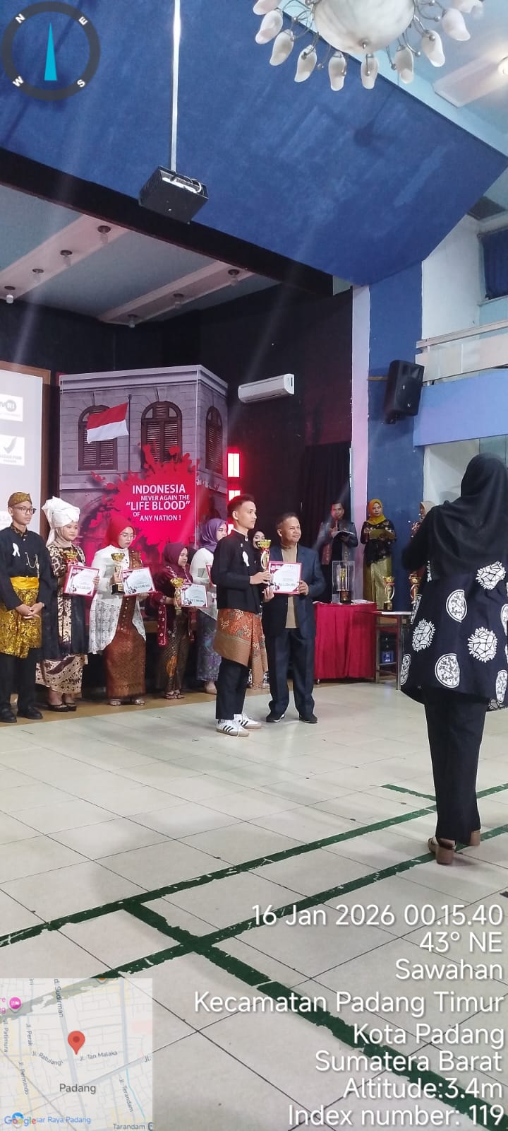 Prestasi siswa SMAN 3 Padang