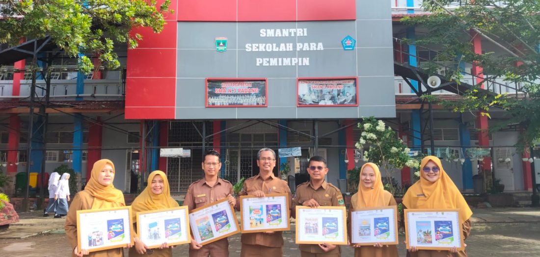 Prestasi Guru dan Tenaga Kependidikan SMA Negeri 3 Padang 2026