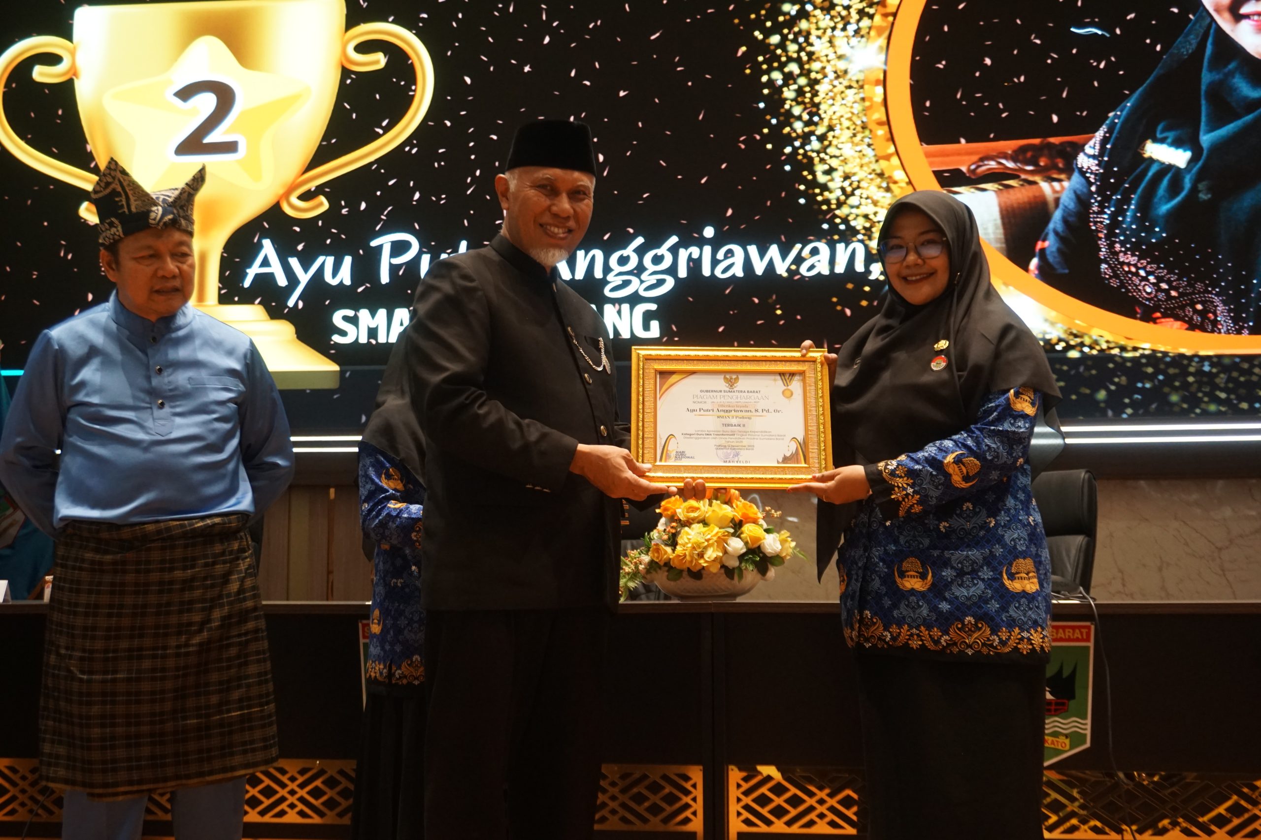 PRESTASI GTK SMAN 3 PADANG