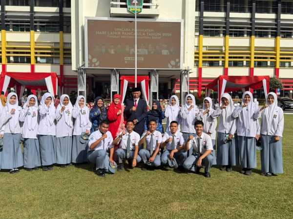 UPACARA PERINGATAN HARI LAHIR PANCASILA