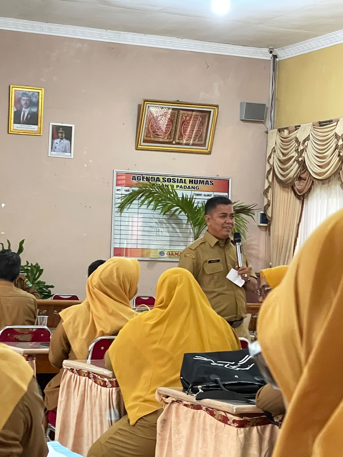 SMAN 3 Padang Gelar Rapat Awal Semester Tahun Ajaran 2026/2027 SMAN 3 Padang Gelar Rapat Awal Semester Tahun Ajaran 2026/2027