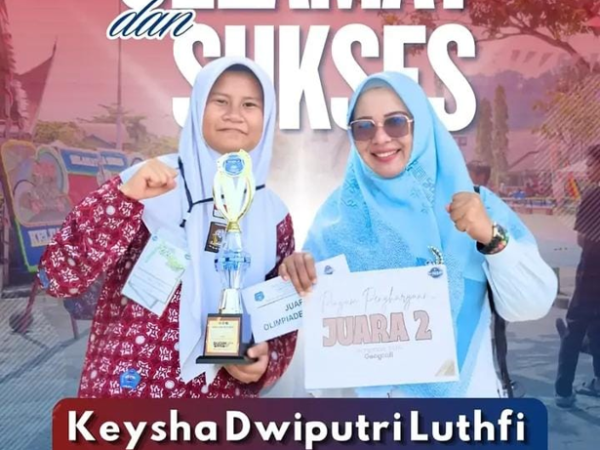 SISWA/I BERPRESTASI